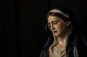 Busto de dolorosa de clara inspiración barroca