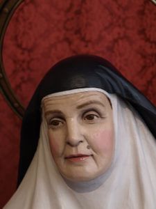 Detalles del modelado del rostro de la santa sevillana