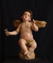 Ángel pasionista en madera de cedro policromada y estofada