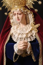 Escultura de Virgen Dolorosa, obra de Pérez Rojas