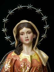 Detalle de la cabeza de la Reina de la Familia