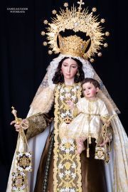 Virgen del Carmen obra de inspiración barroca andaluza