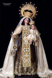 Imagen de la Virgen del Carmen obra de Juan Alberto Pérez Rojas