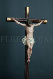 Cristo crucificado obra de Juan Alberto Pérez Rojas